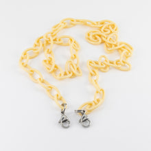 Cargar imagen en el visor de la galería, MASK HOLDER CHANCHAN